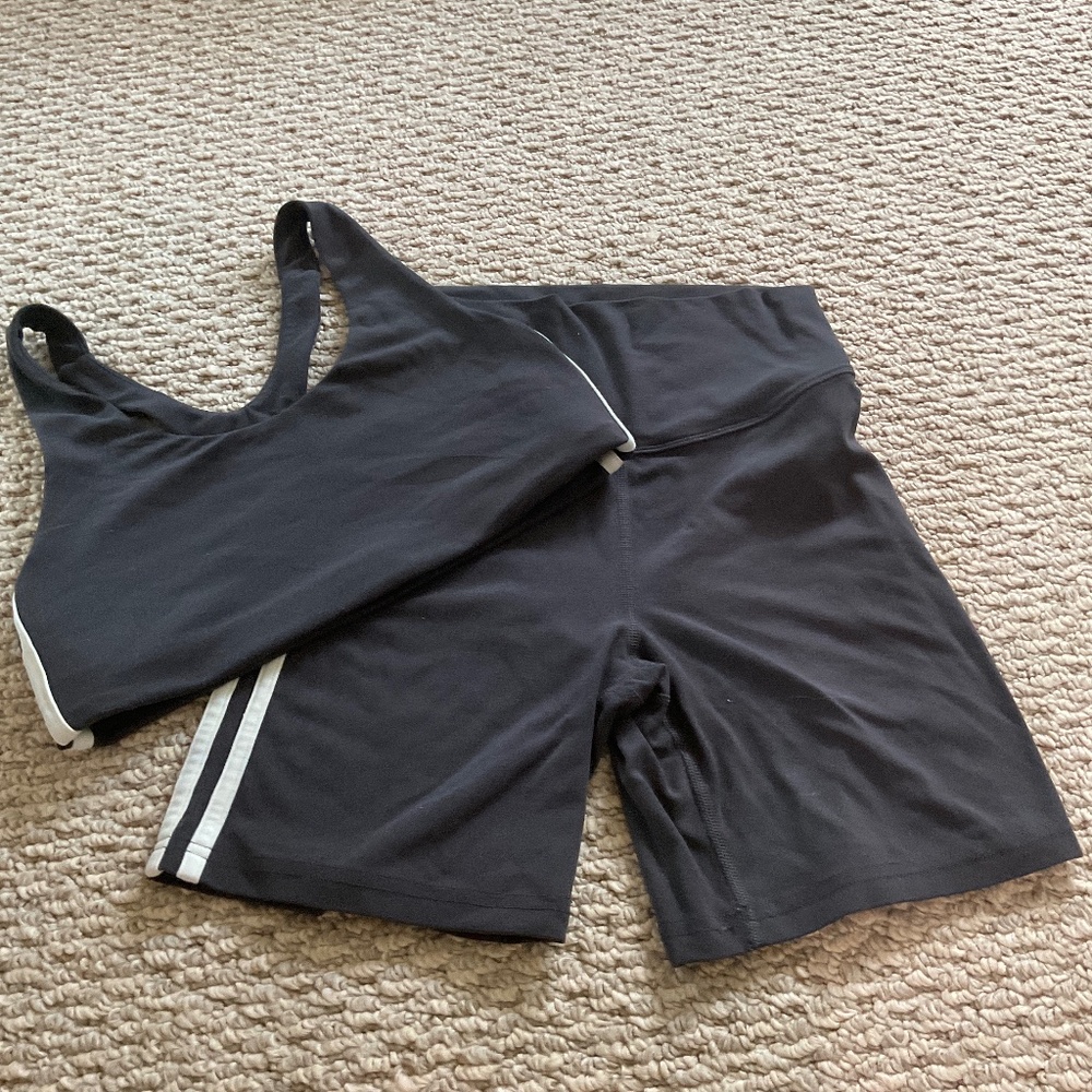 Splits 59 dark grey outfit